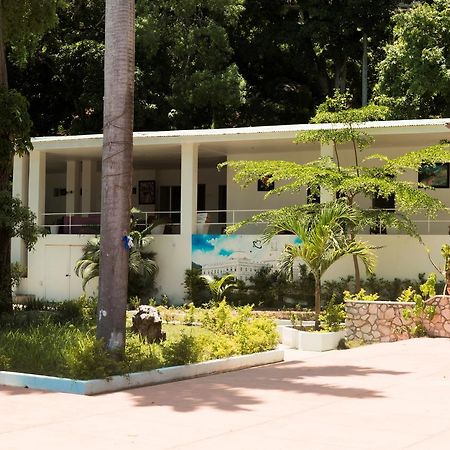 Le Grand Hotel Beck Cap-Haïtien Esterno foto