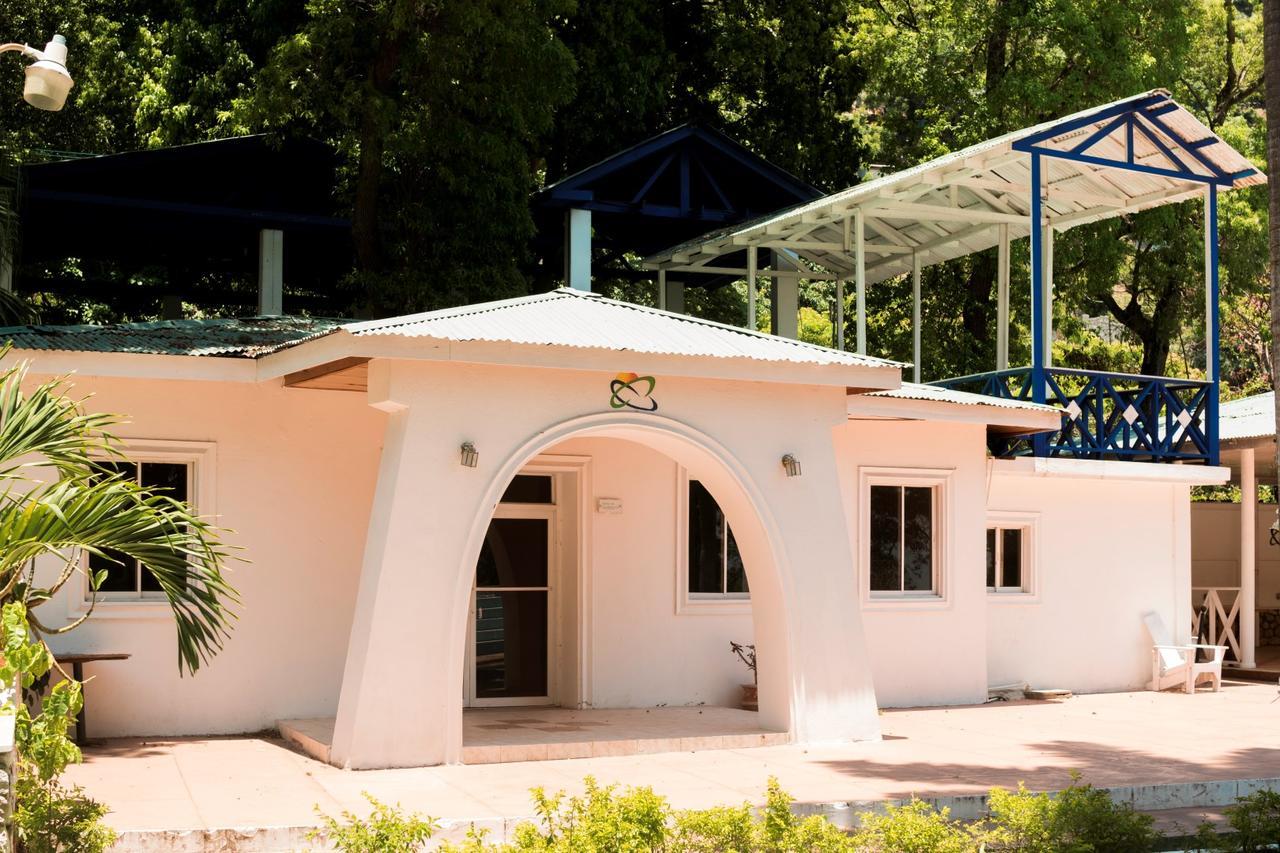 Le Grand Hotel Beck Cap-Haïtien Esterno foto