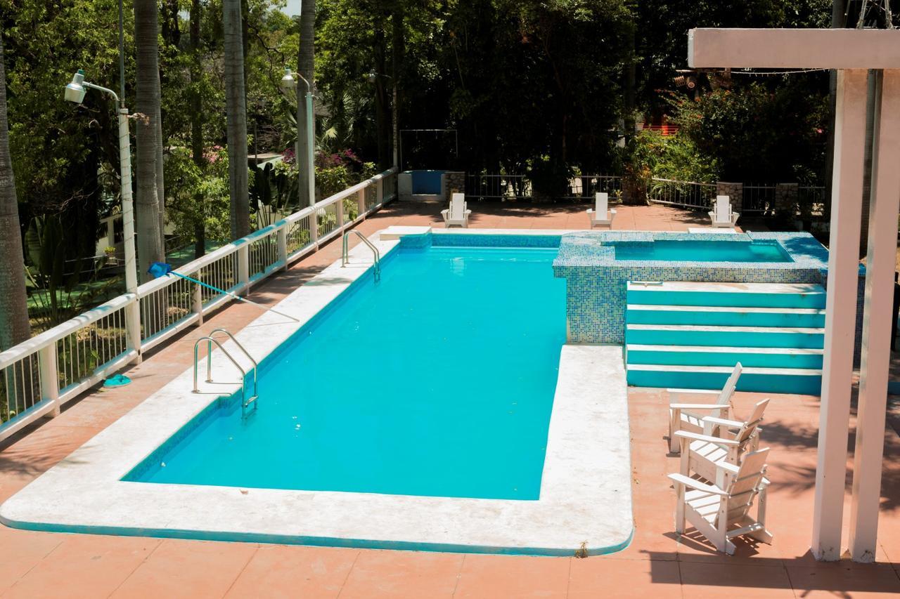 Le Grand Hotel Beck Cap-Haïtien Esterno foto